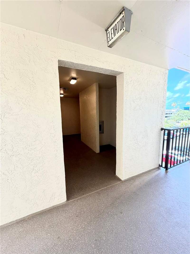 2 bedroom Condominium at 1000 Cove Cay Drive #4D, Cove Cay Village III, Clearwater — photo 5