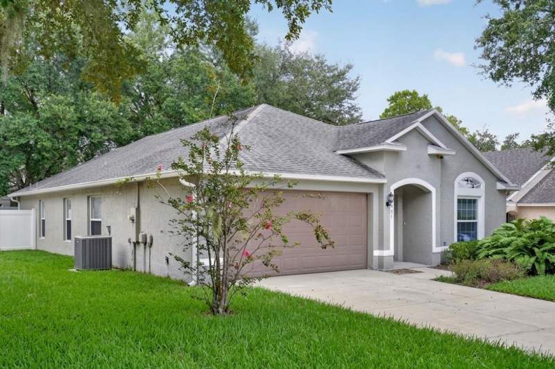 5 bedroom Single Family Residence at 30707 PGA Drive, Fairways/Mt Plymouth Ph 01, Sorrento — photo 2