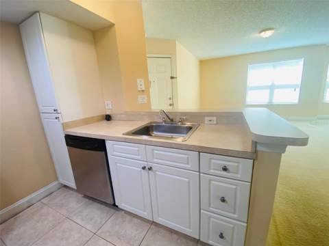 5773 Gatlin Avenue #616, Orlando FL - photo 9 of 25