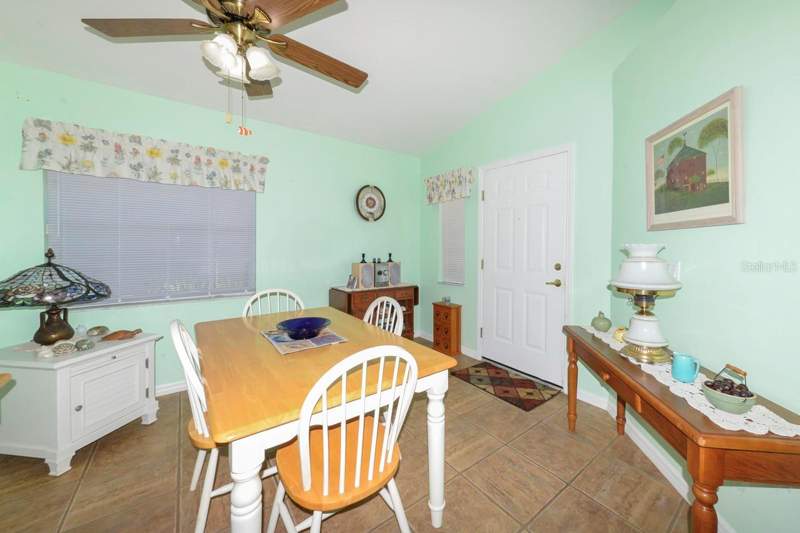3 bedroom Single Family Residence at 483 Winwood Court, Port Charlotte Sec 096 Rep 02, Port Charlotte — photo 5