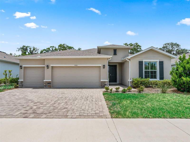 4 bedroom Single Family Residence at 5208 NW 46th Lane Road, Ocala Preserve Ph 13, Ocala — photo 2