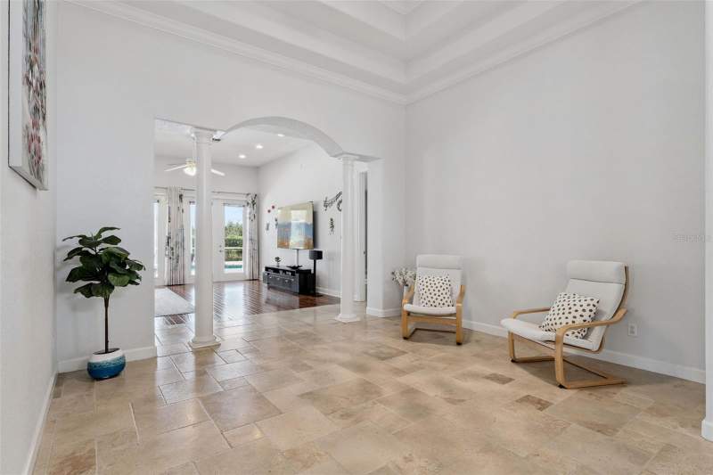 5 bedroom Single Family Residence at 1700 Lake Roberts Court, Butler Bay,Windermere Club, Windermere — photo 5
