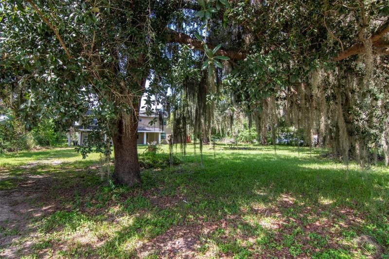 4 bedroom Single Family Residence at 2921 Crutchfield Road, Lakeland, Lakeland — photo 2