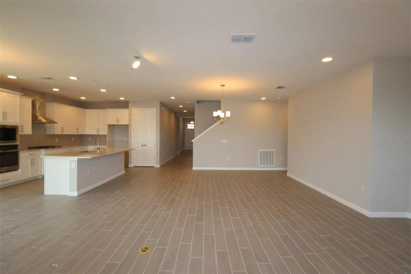 5 bedroom Single Family Residence at 3206 Wolf Lake Avenue, Wolf Lake Ranch, Apopka — photo 5