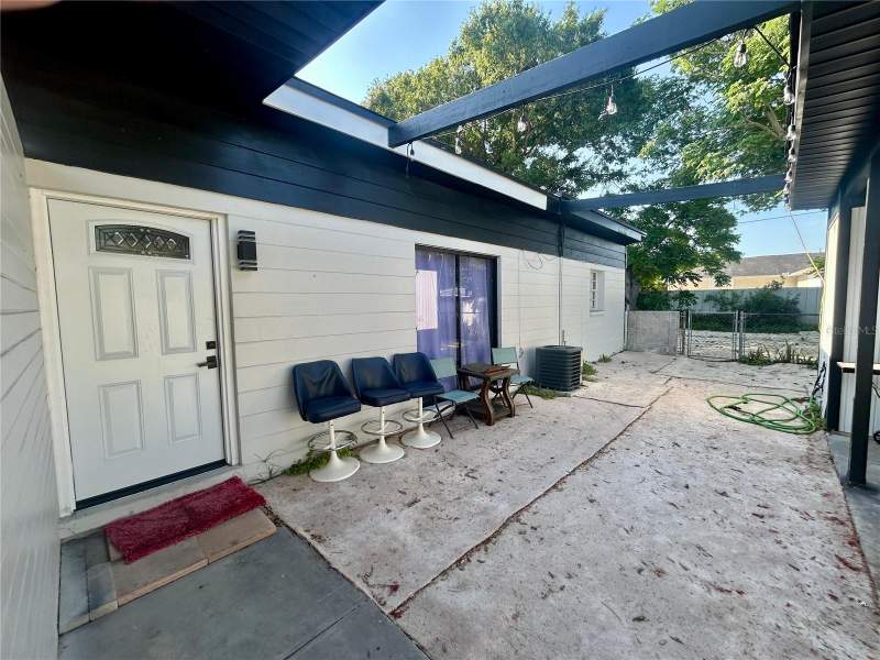 3 bedroom Single Family Residence at 7615 Lavender Lane, Clair Mel City Unit 8, Tampa — photo 4