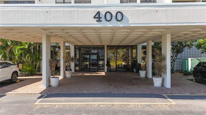 2 bedroom Condominium at 400 Island Way #1411, Starboard Tower, Clearwater Beach — photo 2