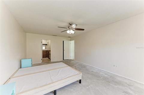 2219 Lockwood Meadows Circle, Sarasota FL - photo 23 of 42