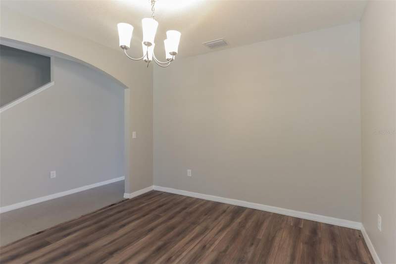 5 bedroom Single Family Residence at 13628 Covey Run Place, Sterling Hill Ph 2A, Spring Hill — photo 5