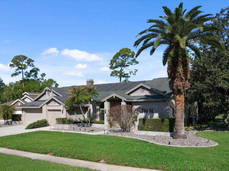 3 bedroom Single Family Residence at 10 Windrush Court, Greenhaven Unit One, Oldsmar — photo 2