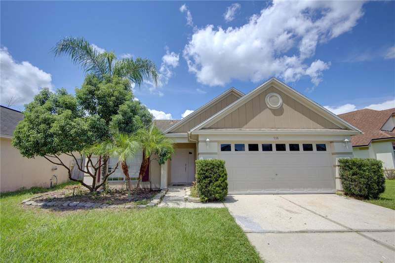 538 QUEENSBRIDGE DRIVE home for sale in Greenwood Lakes