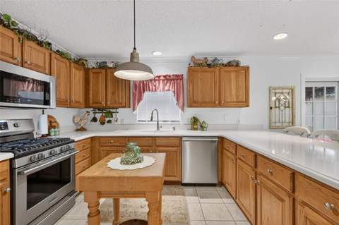 1863 Dalton Drive, The Villages FL - photo 15 of 38
