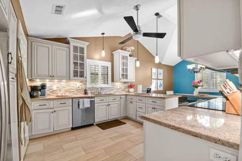 13837 76th Avenue, Seminole FL - photo 20 of 64