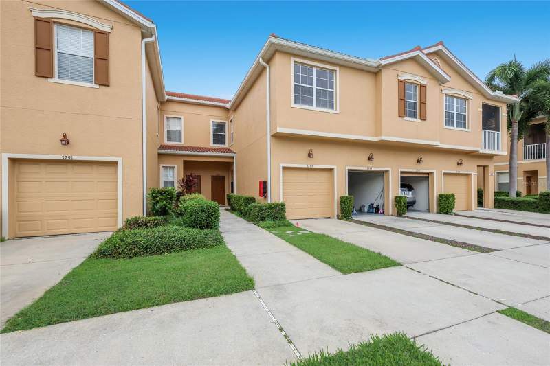 3 bedroom Townhouse at 3793 Parkridge Circle #3-105, Parkridge, Sarasota — photo 2