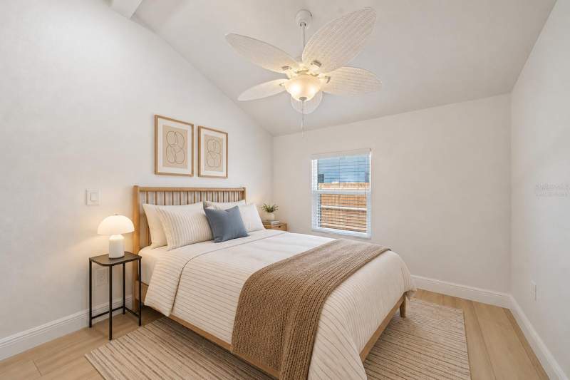 2 bedroom Single Family Residence at 430 W Harvard Street, Englewood Plat Of, Englewood — photo 5