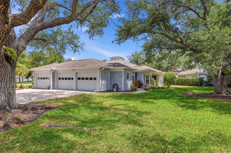 2 bedroom Condominium at 6420 Carrington Circle #35, Westwoods At Sunrise, Sarasota — photo 1