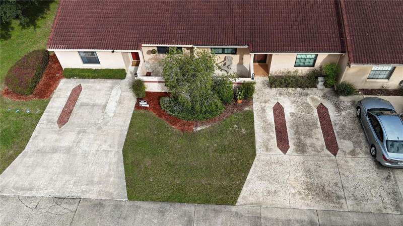2 bedroom Villa at 1915 SW 34th Court, Paddock Villas, Ocala — photo 2