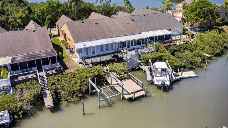 2 bedroom Villa at 14617 Loridawn Drive #8, Tara Cay, Seminole — photo 3