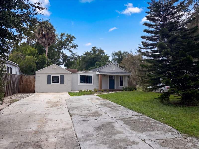 4 bedroom Single Family Residence at 212 W Hiawatha Street, McMasters Add, Tampa — photo 1