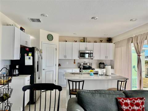 993 Calico Pointe Circle, Groveland FL - photo 13 of 23