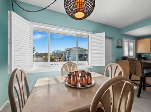 475 Benjamin Franklin Drive #215, Sarasota FL - photo 6 of 6