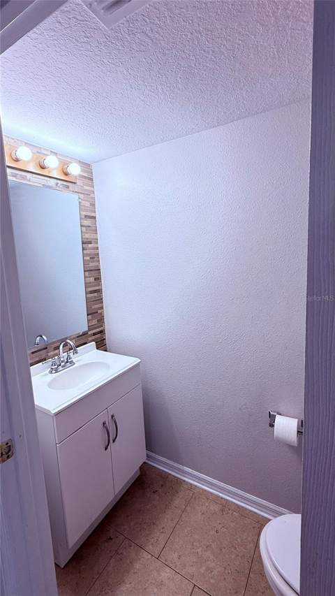 5764 Royal Hills Circle, Winter Haven FL - photo 23 of 27