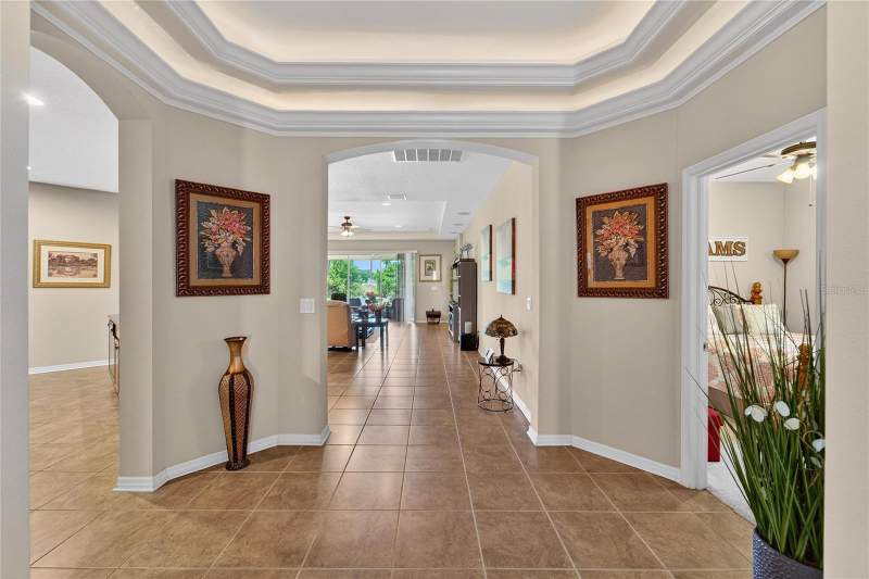4 bedroom Single Family Residence at 12607 Geneva Glade Drive, Avelar Creek North, Riverview — photo 4