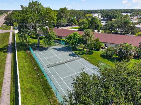 11511 113th Street #13F, Seminole FL - photo 24 of 26