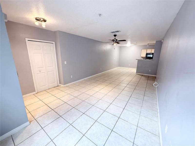 1 bedroom Condominium at 4328 S Kirkman Road #1303, Sunert Lake, Orlando — photo 2