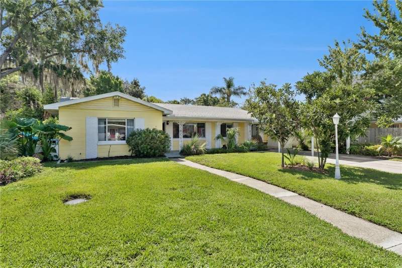 3 bedroom Single Family Residence at 1003 Lake Bell Drive, Albert Lee Ridge Add 02, Winter Park — photo 3