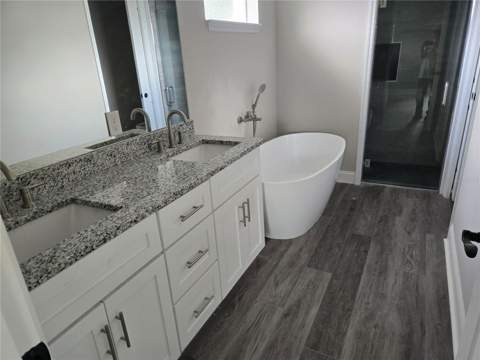 704 E Orchid Avenue, Tampa FL - photo 8 of 23