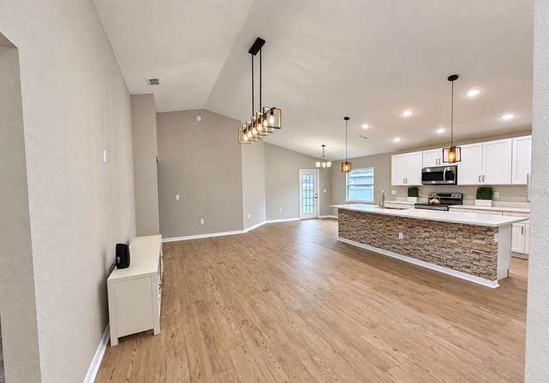 4 bedroom Single Family Residence at 4098 Ruby Run, Highland Mdws Ph 7, Haines City — photo 5