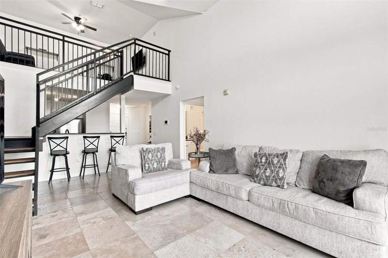 2 bedroom Condominium at 4221 W Spruce Street #2425, Villa Sonoma At International, Tampa — photo 2