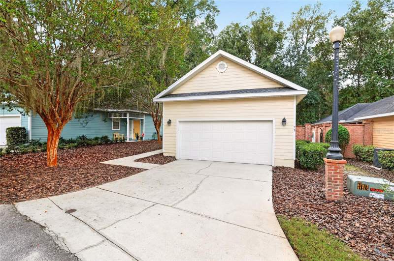 3 bedroom Condominium at 79 NW 48th Boulevard #16, Madison Square At Millpond, Gainesville — photo 3