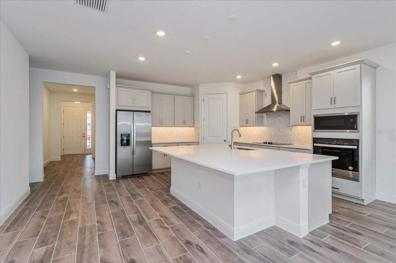 4 bedroom Single Family Residence at 2308 Axel Street, Avalon Woods, Winter Garden — photo 4