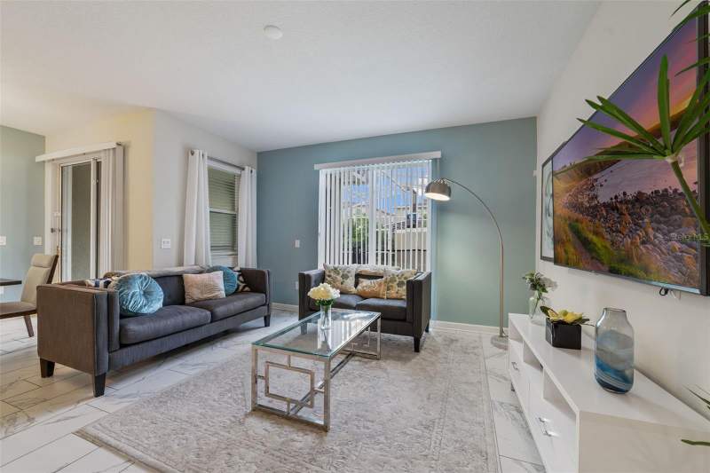 4 bedroom Townhouse at 388 Ocean Course Avenue, Stoneybrook South North Prcl Ph 1, Davenport — photo 4