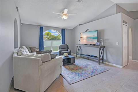 132 Zachary Wade Street, Winter Garden FL - photo 12 of 50