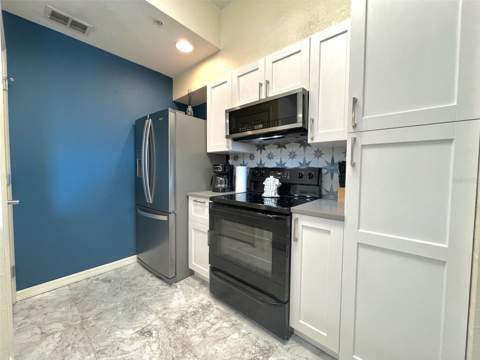 8000 Poinciana Boulevard #2705, Orlando FL - photo 7 of 33