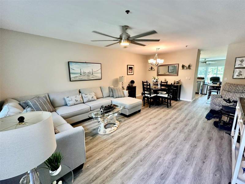 2 bedroom Condominium at 2020 Shangrila Drive #219, On Top Of The World, Clearwater — photo 3