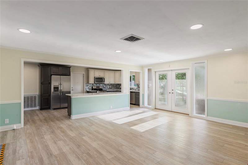3 bedroom Single Family Residence at 1109 S San Remo Avenue, Parkwood Sub, Clearwater — photo 5
