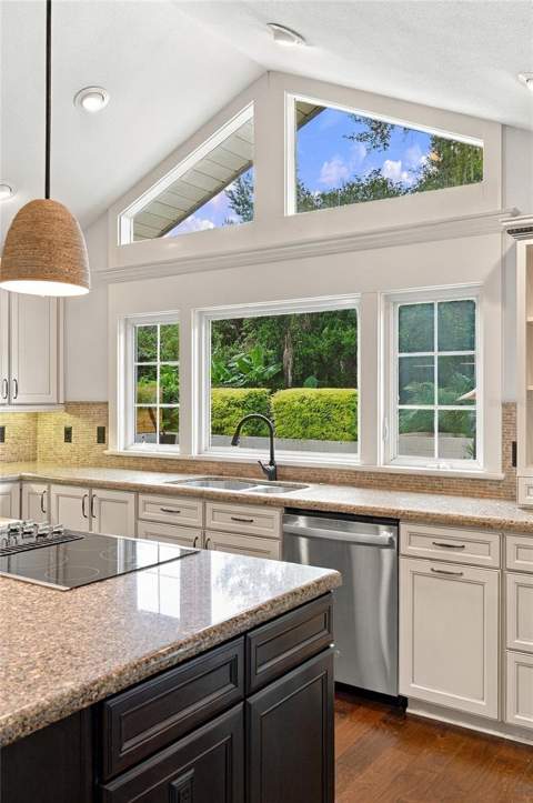 828 Brookwood Drive, Lakeland FL - photo 17 of 78