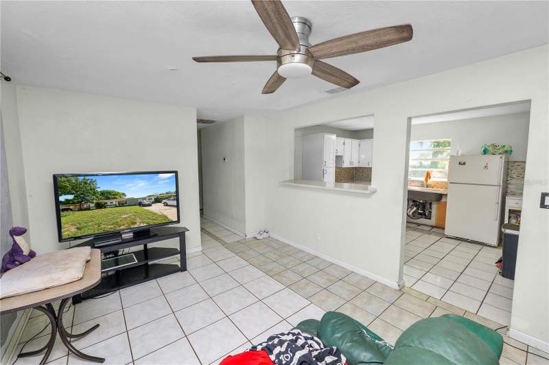 4 bedroom Single Family Residence at 1822 Moose Drive, Royal Oak Manor, Lakeland — photo 4