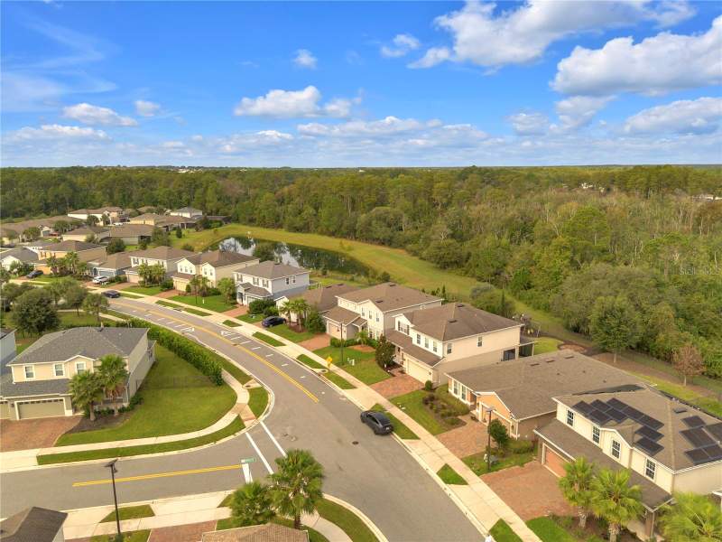 5 bedroom Single Family Residence at 17104 Goldcrest Loop, Serenoa Village 1 Ph 1B-1, Clermont — photo 3