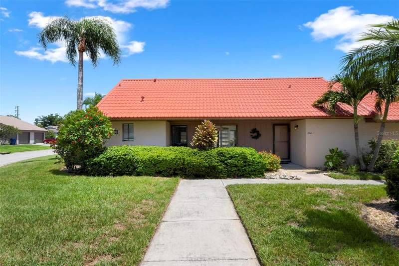 6246 DRAW LANE #12 home for sale in Sunrise Golf Club
