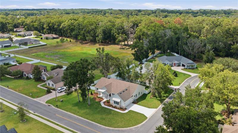 4 bedroom Single Family Residence at 2120 SE 41st Avenue, Summerset Estate, Ocala — photo 3