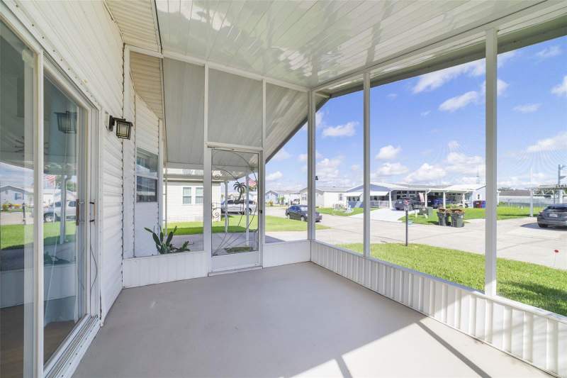 2 bedroom Manufactured Home at 2486 Independence Lane, Teka Village Tr 2 Rep, St Cloud — photo 2