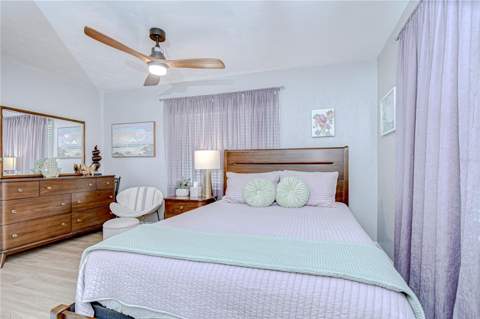 130 63rd Street, St Petersburg FL - photo 12 of 44
