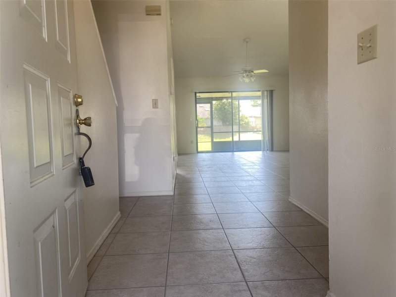 3 bedroom Townhouse at 42 Pine Island Circle, Pine Island Villas At Bvl, Kissimmee — photo 2