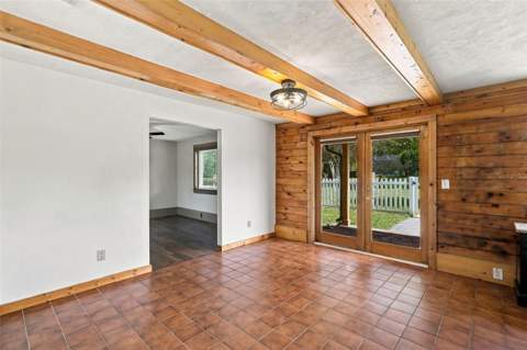 340 Kiwanis Circle, Chuluota FL - photo 13 of 37