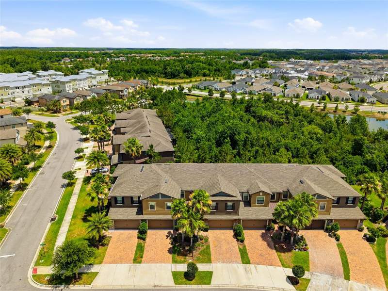 3 bedroom Townhouse at 28580 Tranquil Lake Circle, Arbors/Wiregrass Ranch, Wesley Chapel — photo 3
