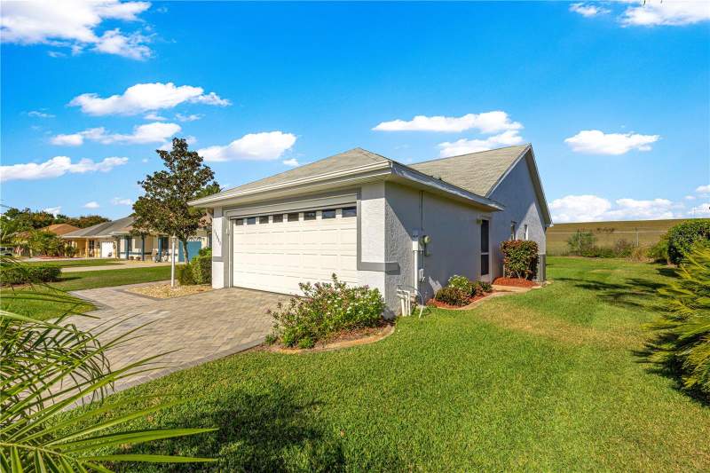 3 bedroom Single Family Residence at 11351 SE 175th Place, Stonecrest - Floridian Club Estates, Summerfield — photo 5